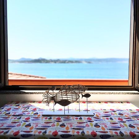 Appartamentino Panoramico...Con Finestra Sul Mare! La Maddalena  Luaran gambar