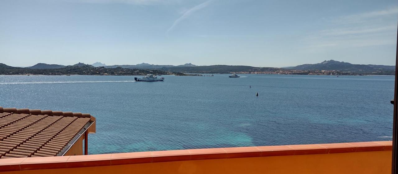 Appartamentino Panoramico...Con Finestra Sul Mare! La Maddalena  Luaran gambar