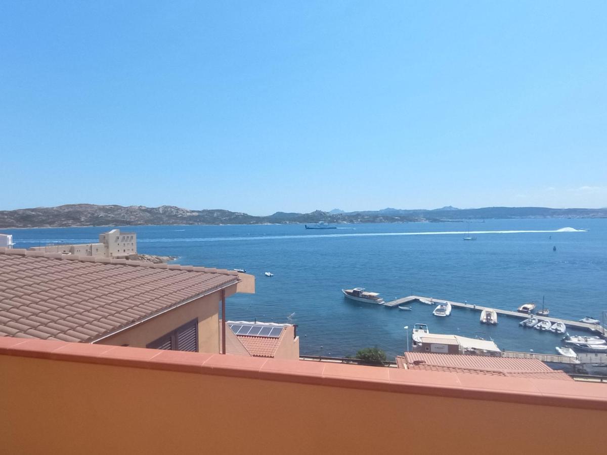 Appartamentino Panoramico...Con Finestra Sul Mare! La Maddalena  Luaran gambar