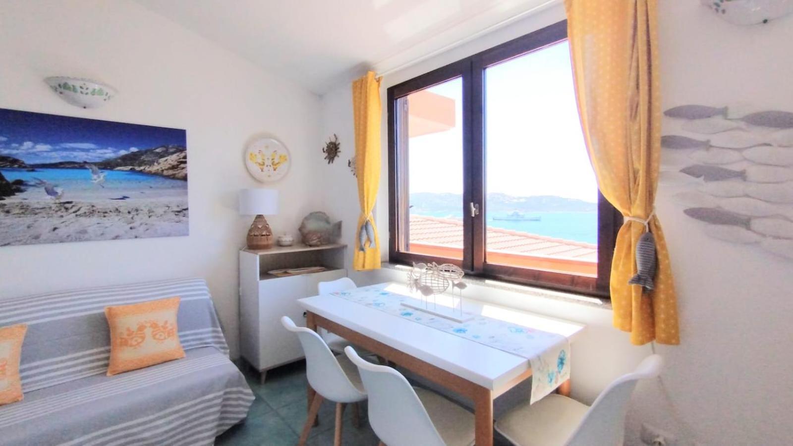 Appartamentino Panoramico...Con Finestra Sul Mare! La Maddalena  Luaran gambar